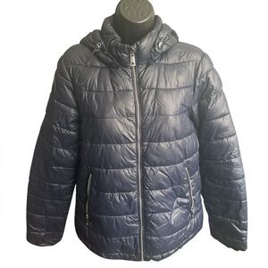 ZARA Women’s Navy Lightweight Puffer Jacket with Detachable Hood